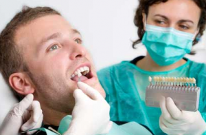 Examination before the teeth implantation